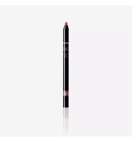 Crayon lèvres rose naturel