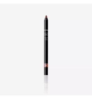 Crayon lèvres marron délicat