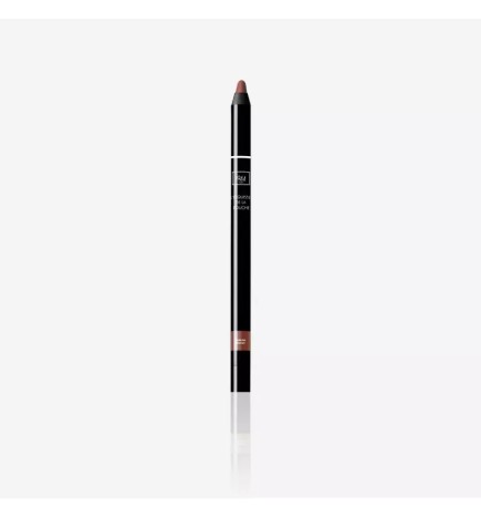 Crayon lèvres marron délicat