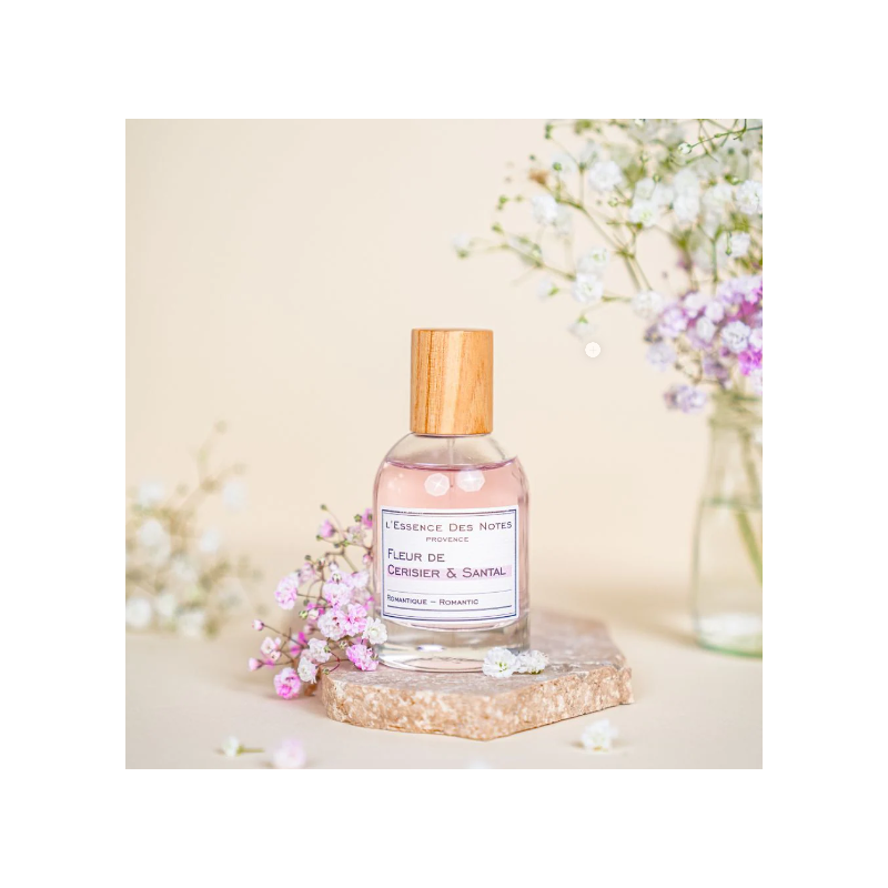 Eau de parfum fleur de cerisier et santal - romantique Eau de parfum fleur de cerisier et santal - romantique